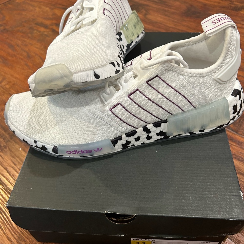Womens Adidas NMD R1W size 11. Brand New!